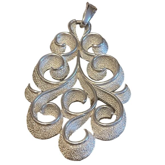VTG Pendant Signed Crown Trifari Slivertone Open Scroll Metal Work Textured - Picture 1 of 6